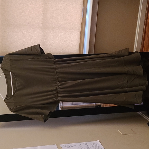 Chiffon Short Sleeve Casual Midi Dress - Picture 3 of 4